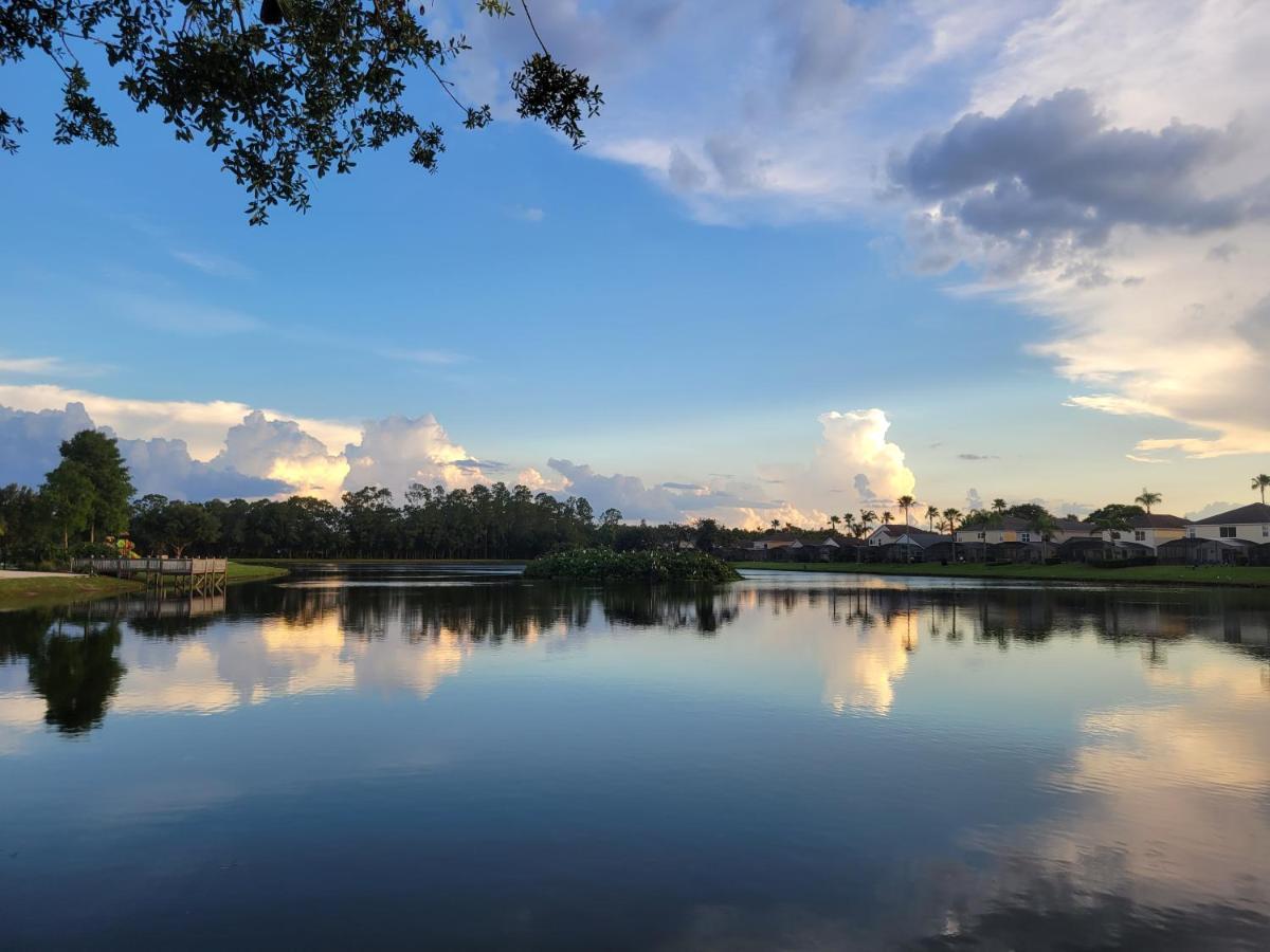 Fully Renovated, Quiet, Spacious Disney Themed Pool Home With Office كيسيمي المظهر الخارجي الصورة